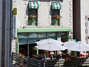 Logis Le Relais Des Remparts Hotel